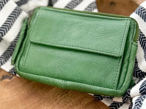 Soft Cow Leather Coin Purse By Modapelle - Olive